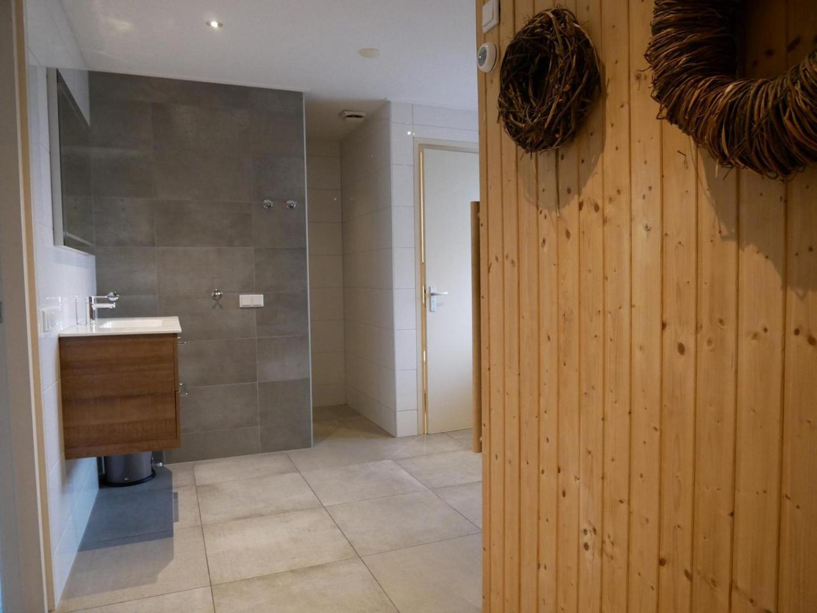 Villa Buiten 130 Met Sauna カラントスウオーフ エクステリア 写真
